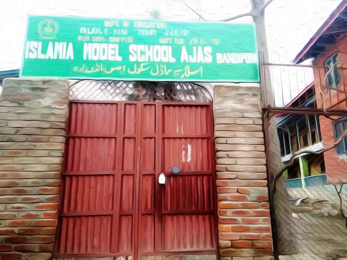 Jammu & Kashmir administration shuts down all schools run by Falah-e-Aam Trust (FAT), an affiliate of banned Islamic group Jamaat-e-Islami